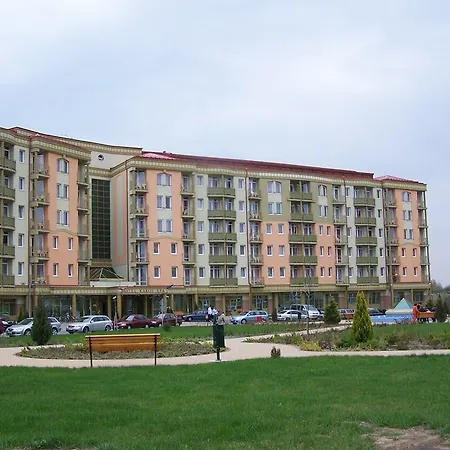 Club Luxus Apartman * Zalakaros