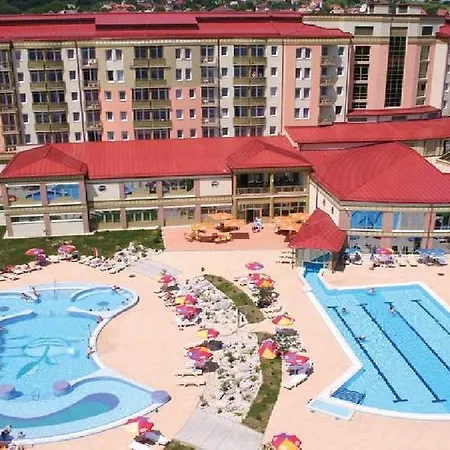 Club Luxus Apartman *